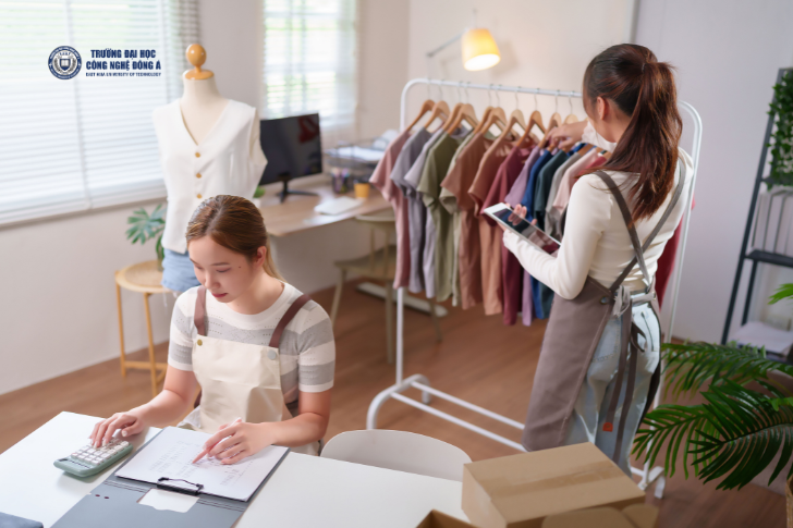 nganh cong nghe tai chinh 5